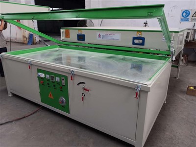 Semi Automatic Vacuum Film Press