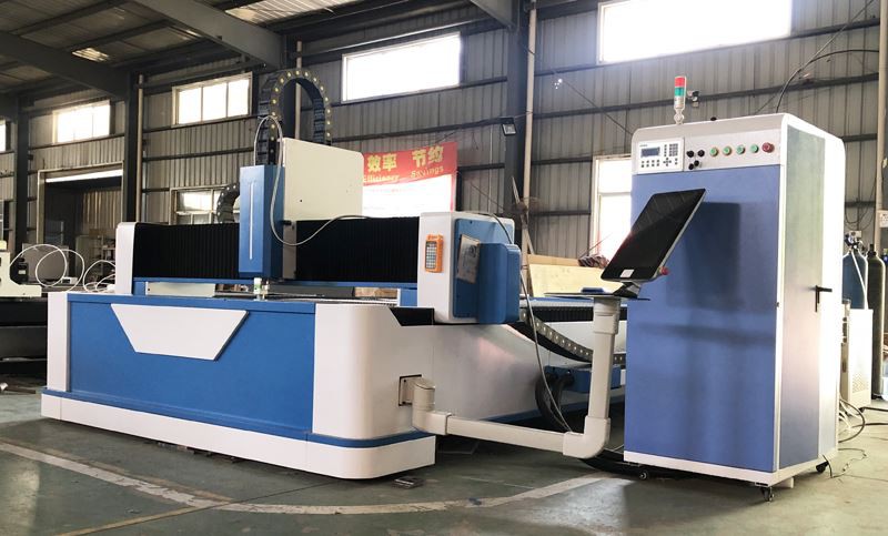 fiber laser cutting machine 