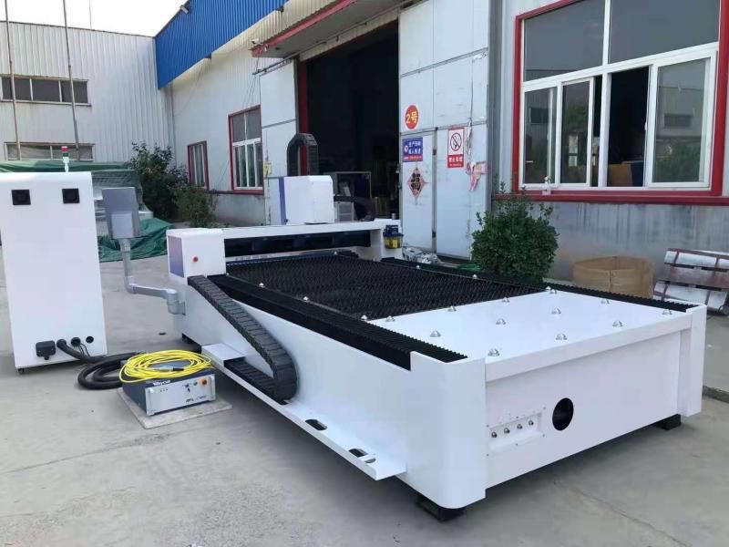 Fiber Metal Laser Cutting Machine (9)