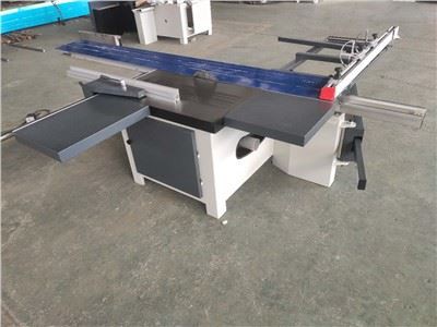 Vertical Sliding Panel Saw